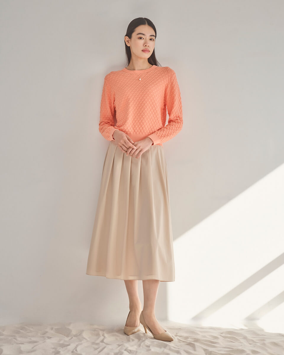 バルキーストレッチ編み柄ニット着用画像