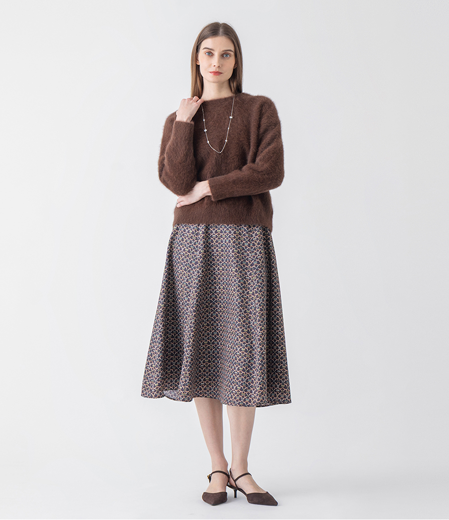 arafuwa knit と Wild Flower Meadow のコーディネート画像