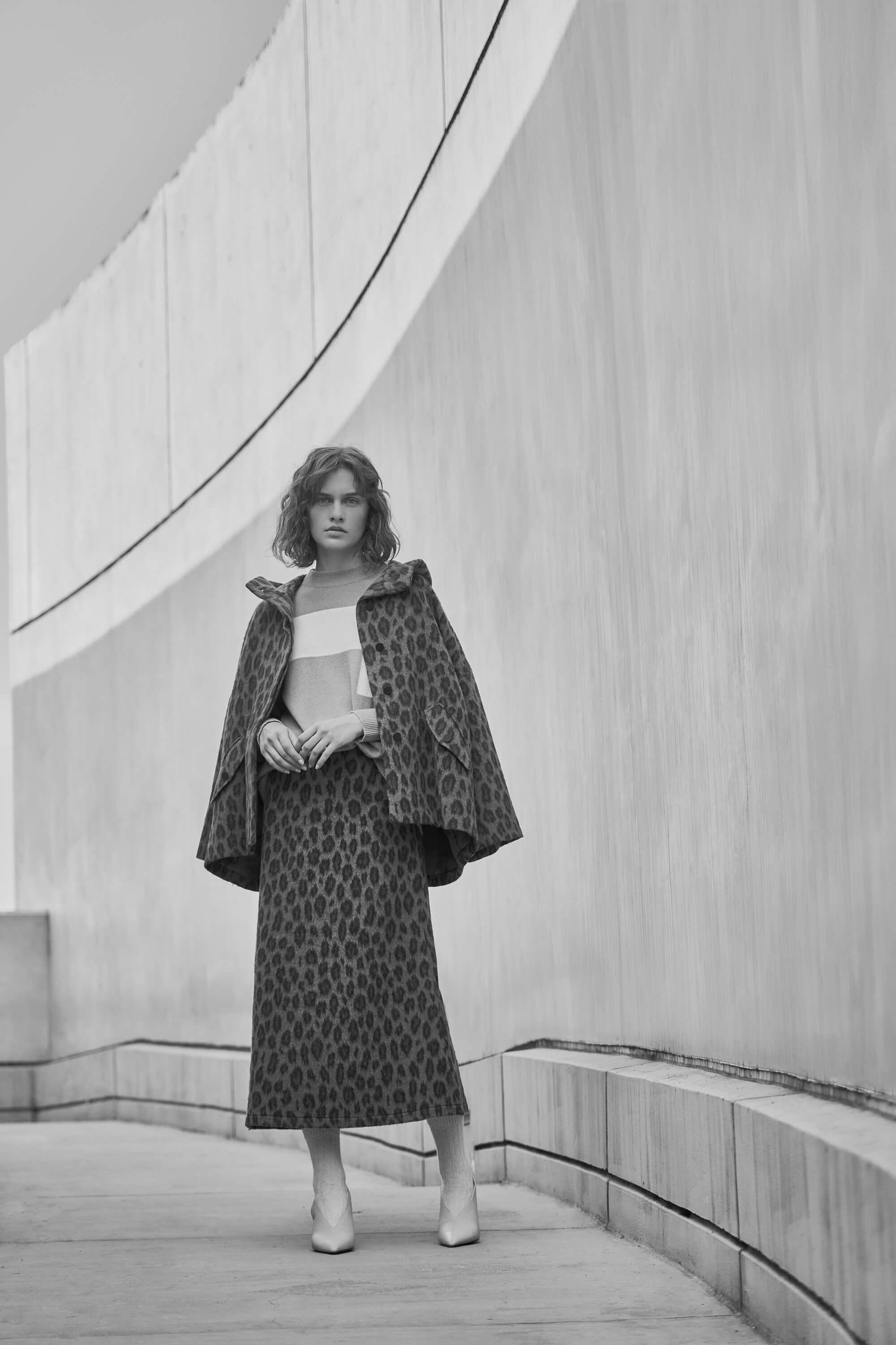 LOOK04モデル画像