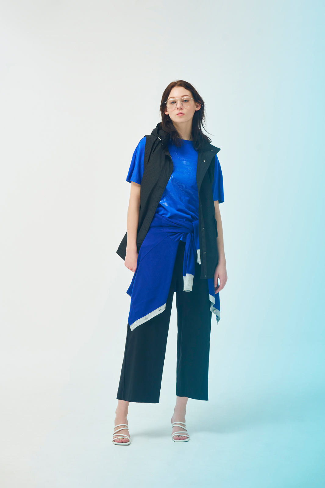 LOOK02着用画像01