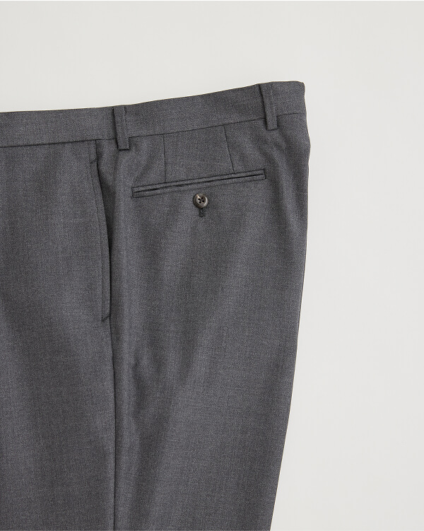 #02 The Trousers Detail 02