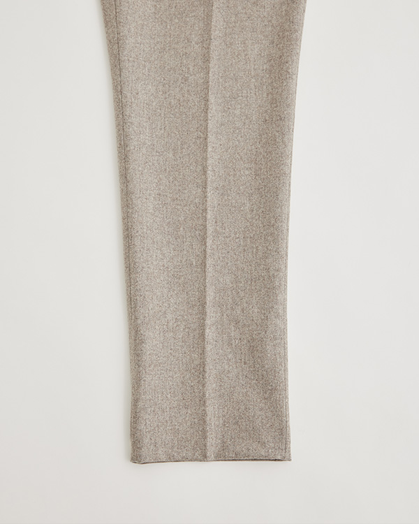 #02 The Trousers Detail 03