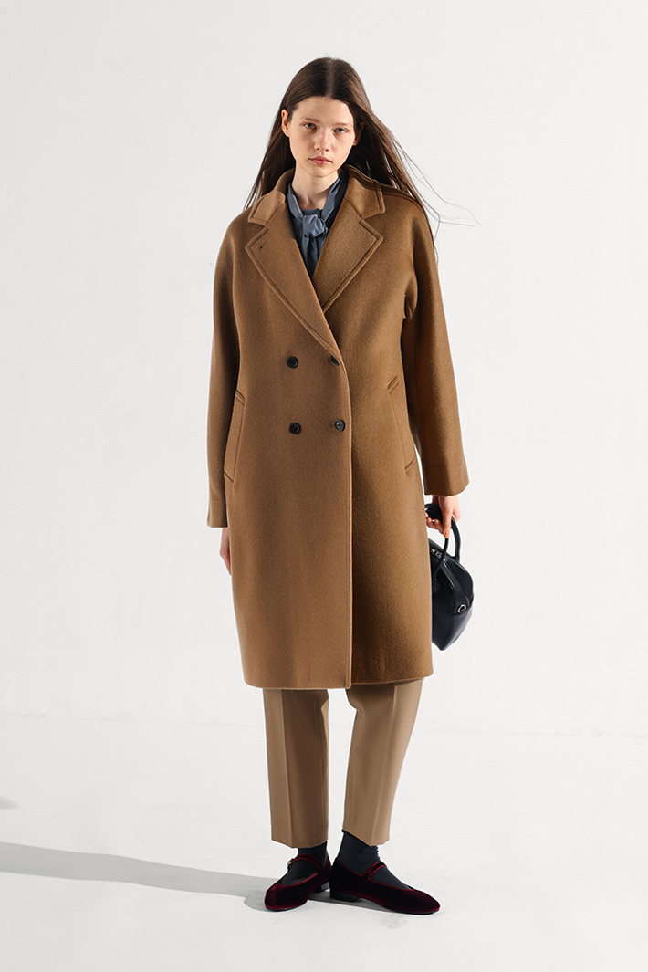 LOOK02