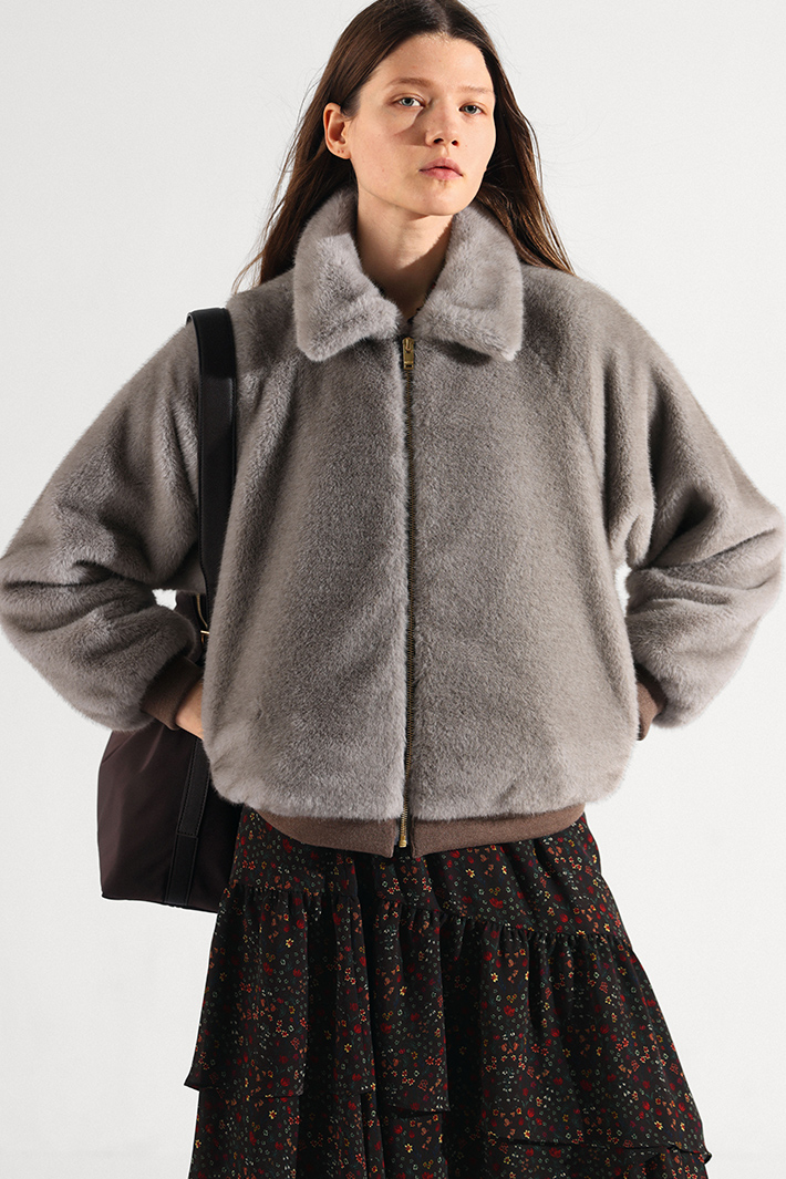 LOOK03