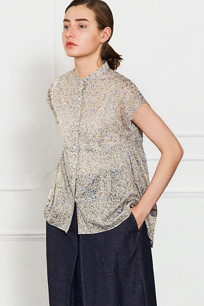 LOOK05