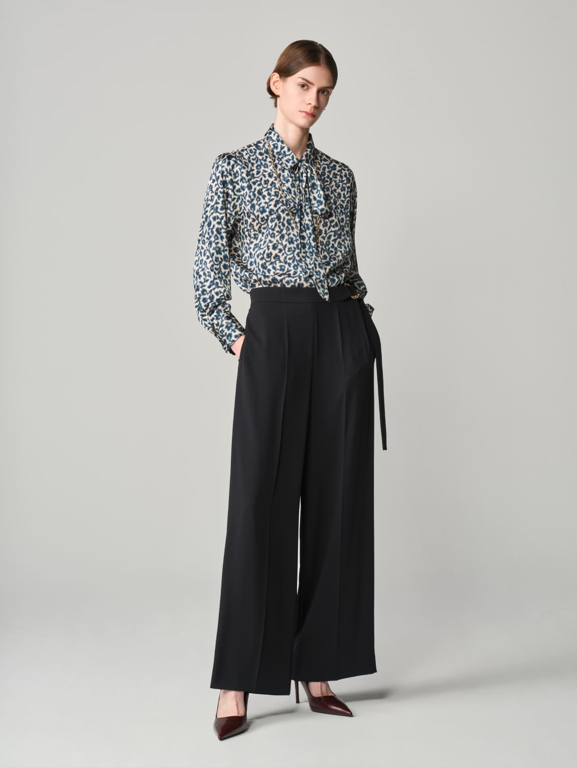 LOOK 16