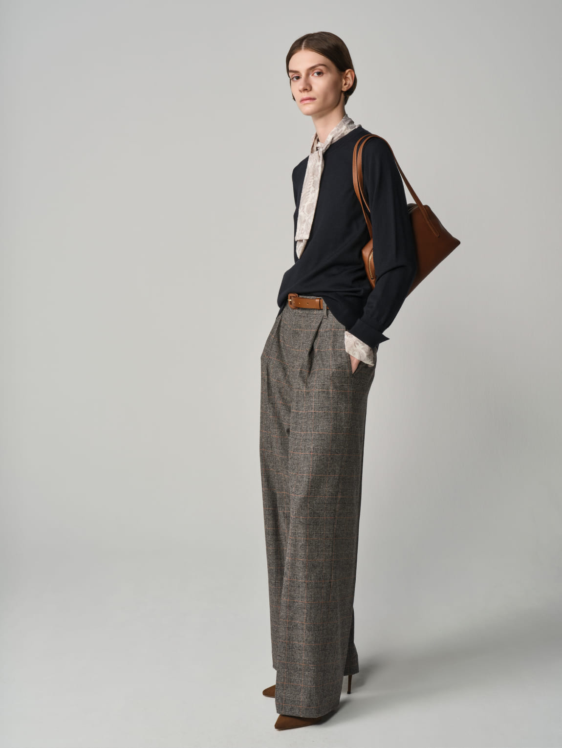 LOOK 24