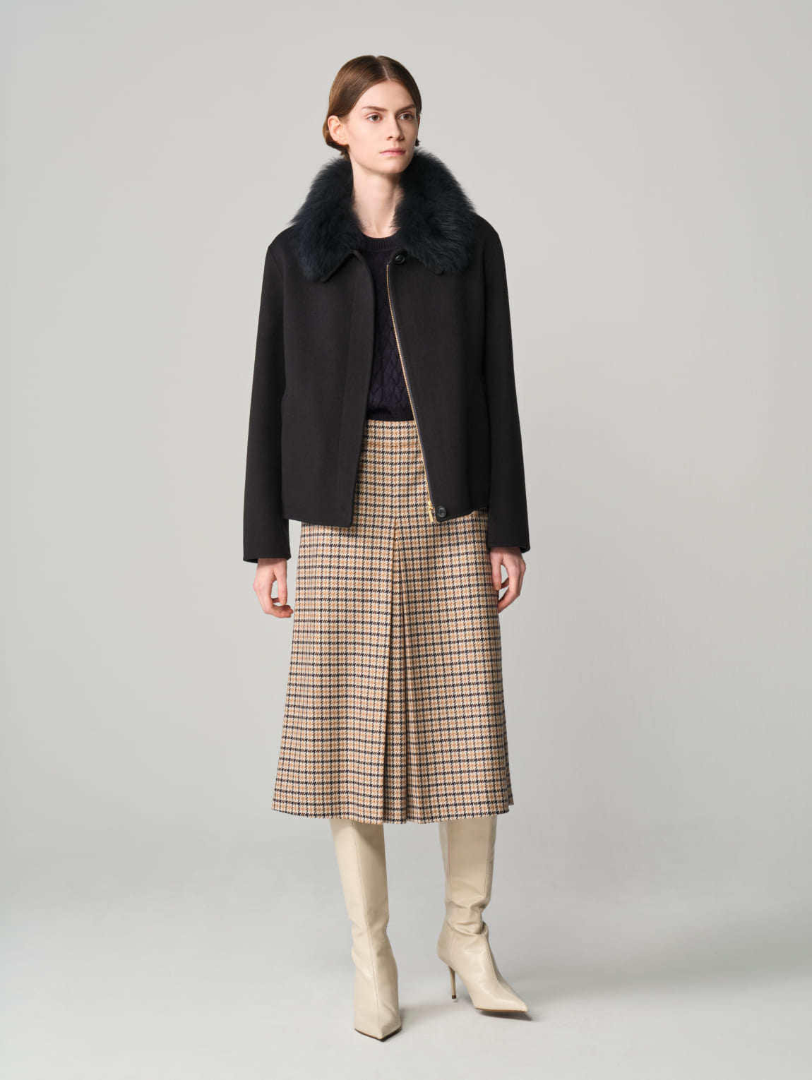 LOOK 27