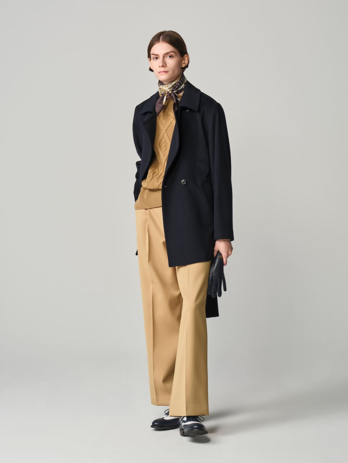 LOOK 34