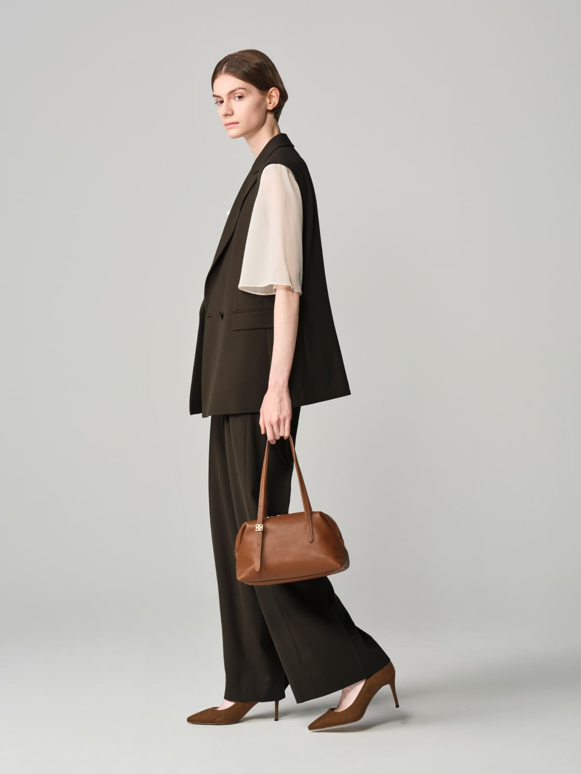LOOK 05
