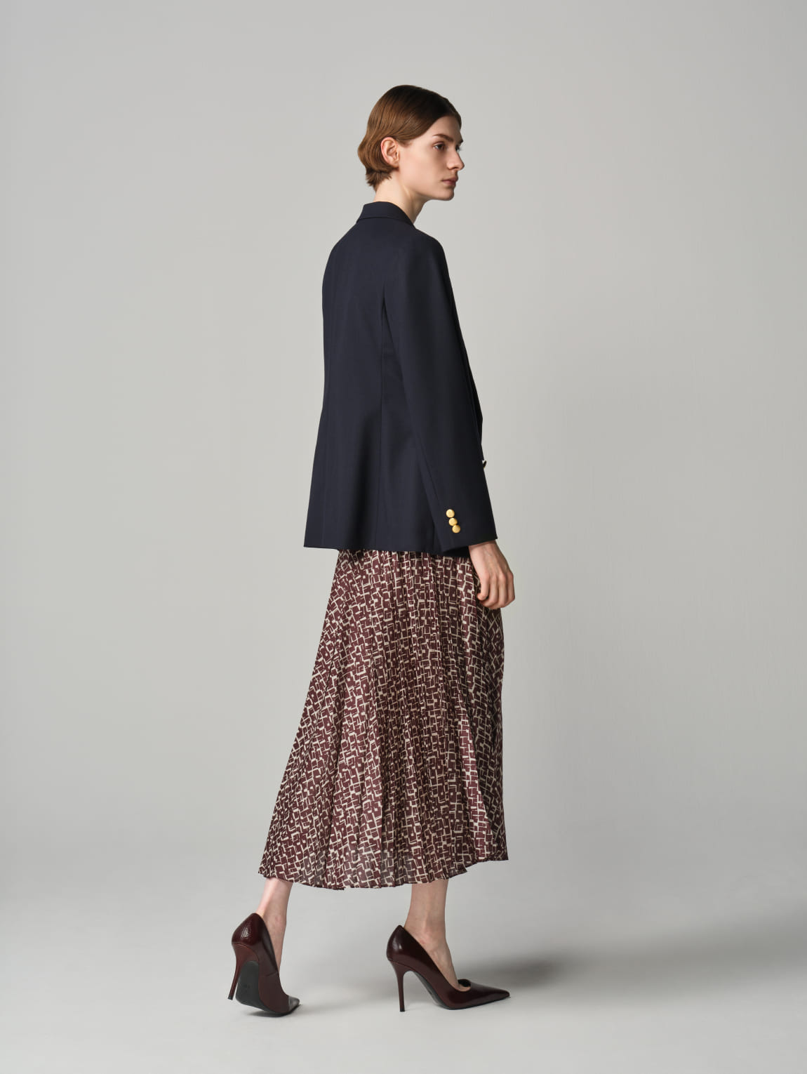 LOOK 06