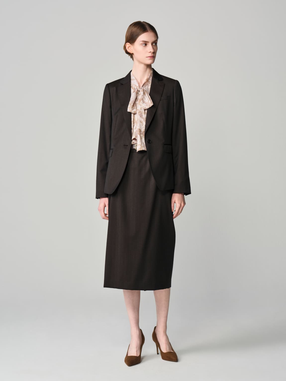 LOOK 08