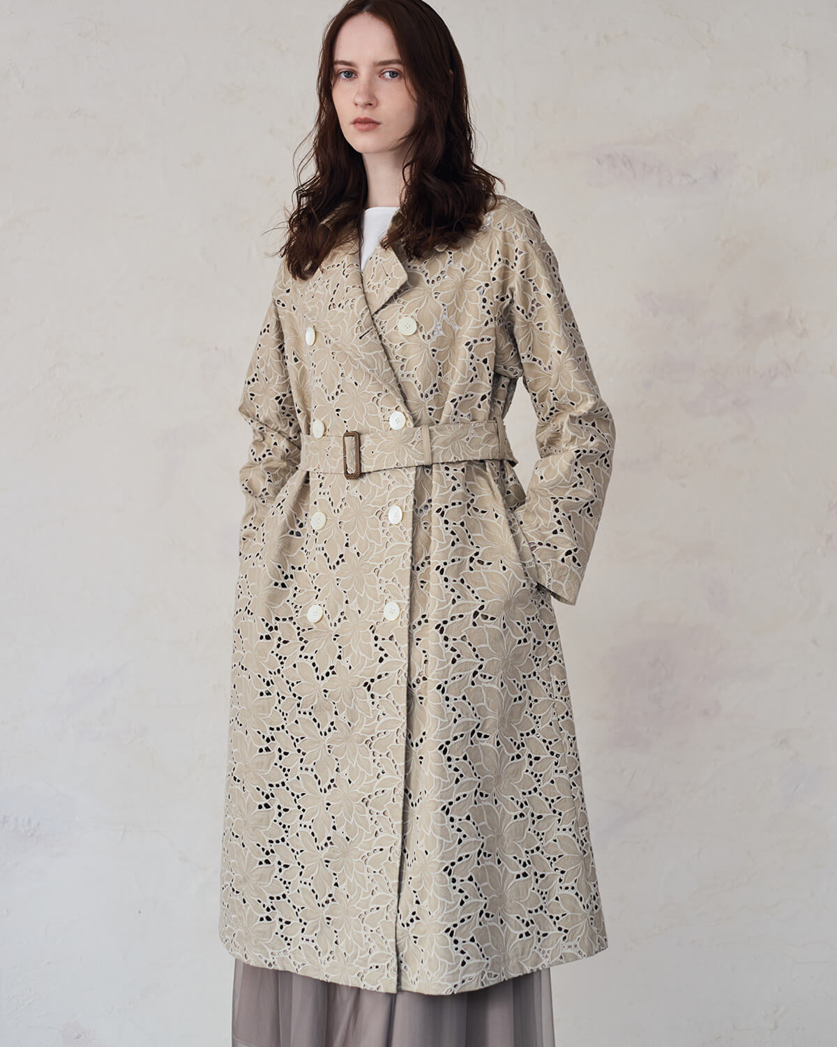 エンブロイダリーコート着用画像