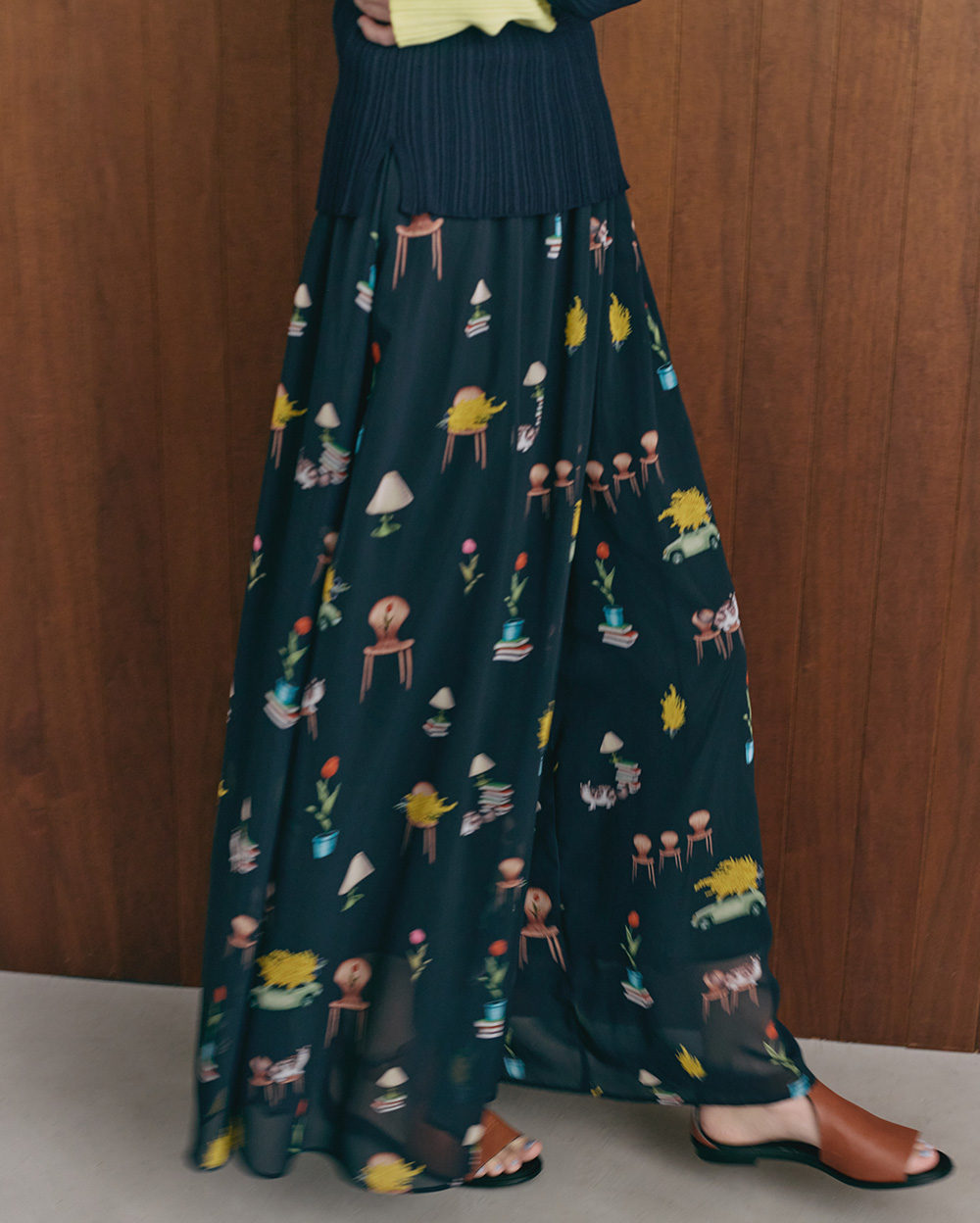 LOOK02