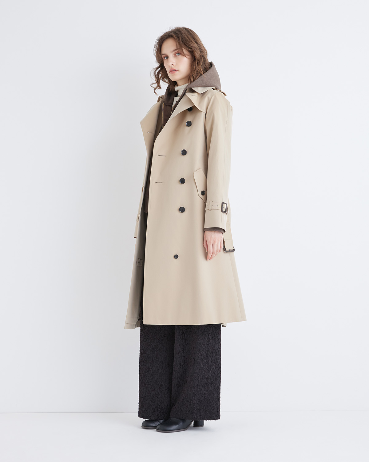 LOOK03