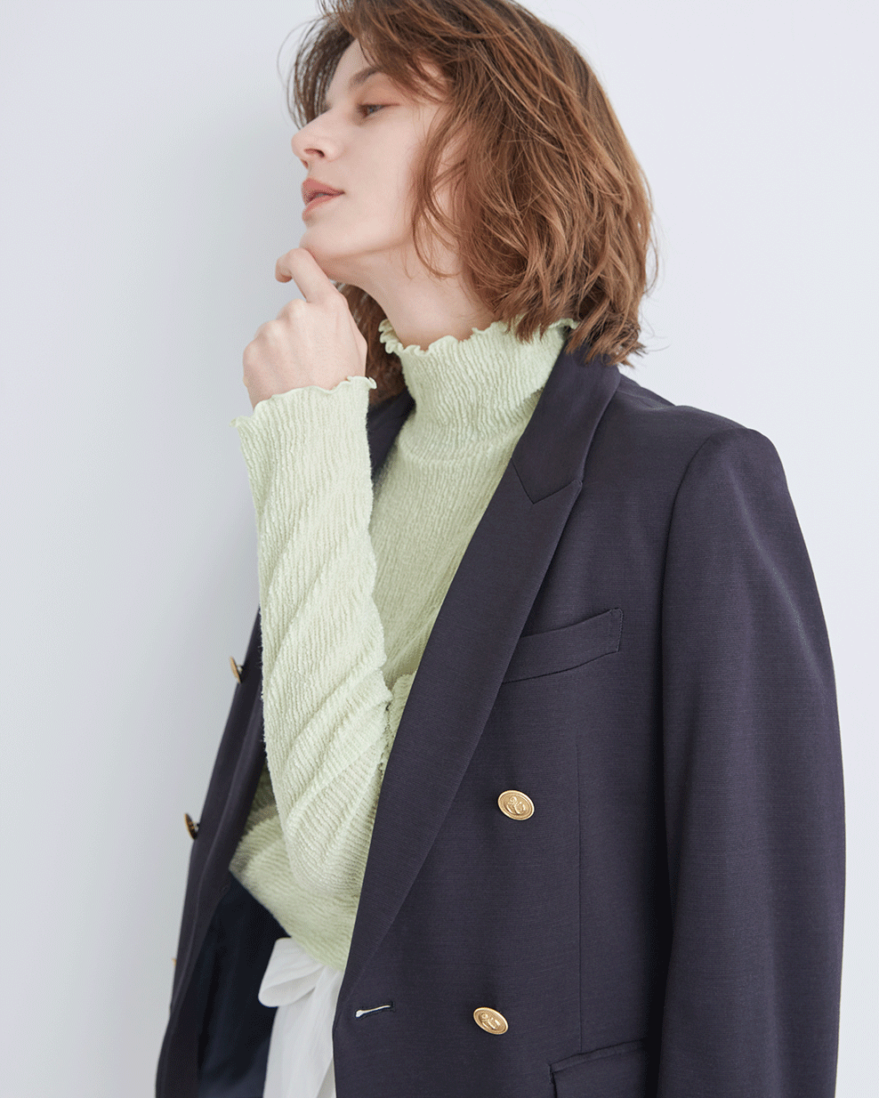 LOOK01