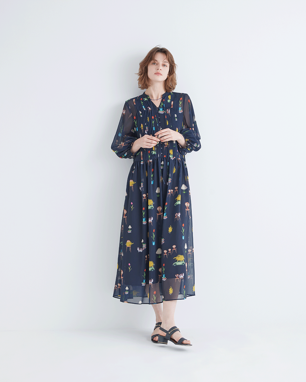 LOOK02