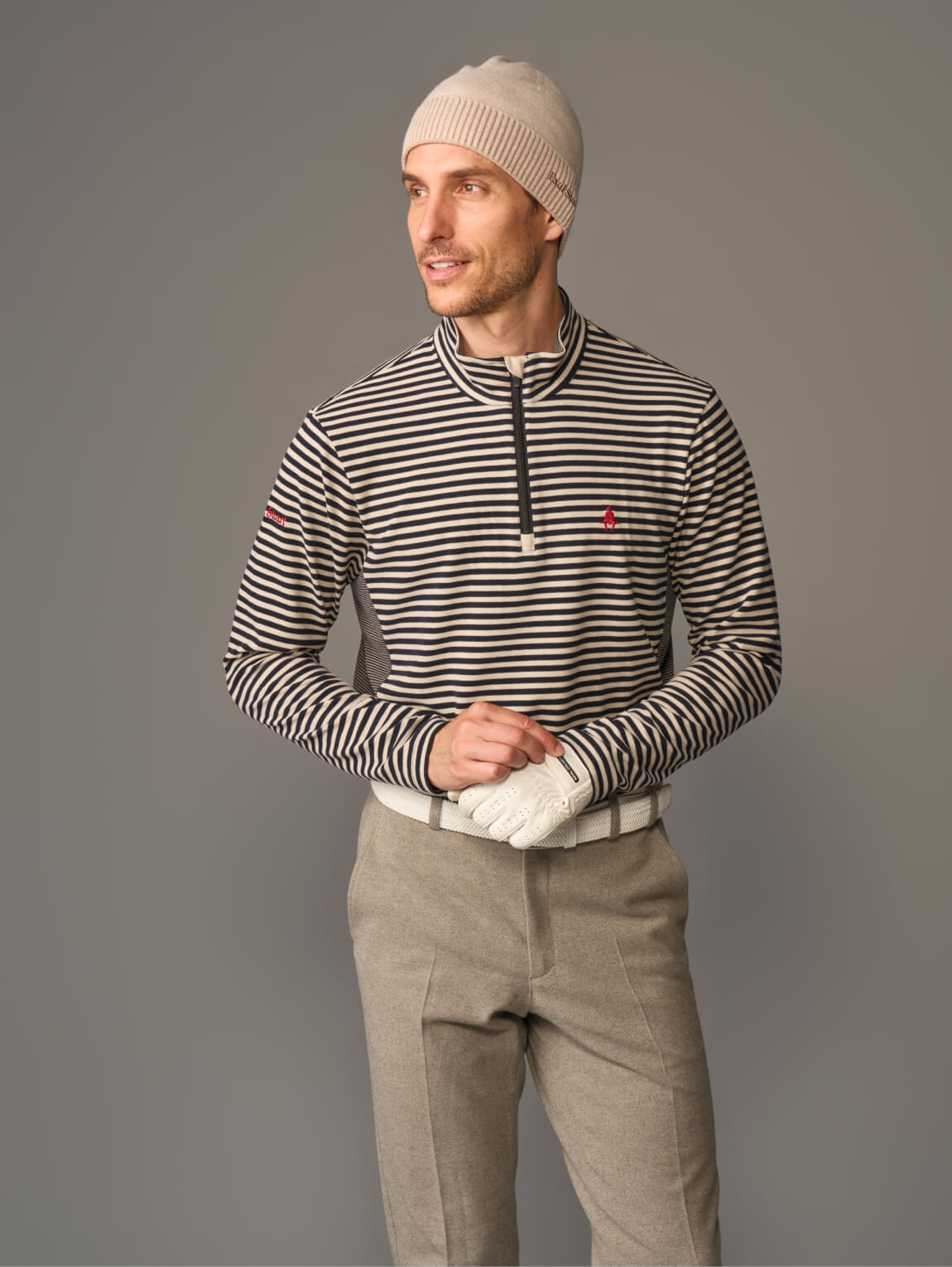 LOOK 04