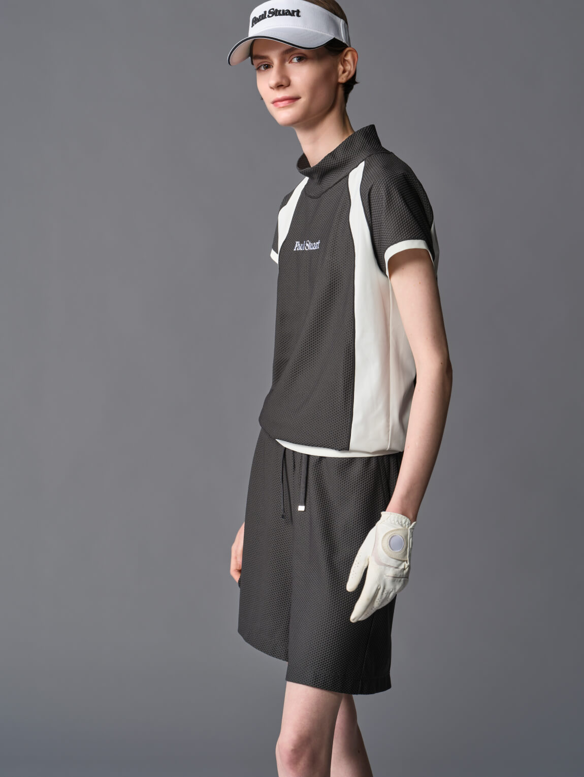 LOOK 08