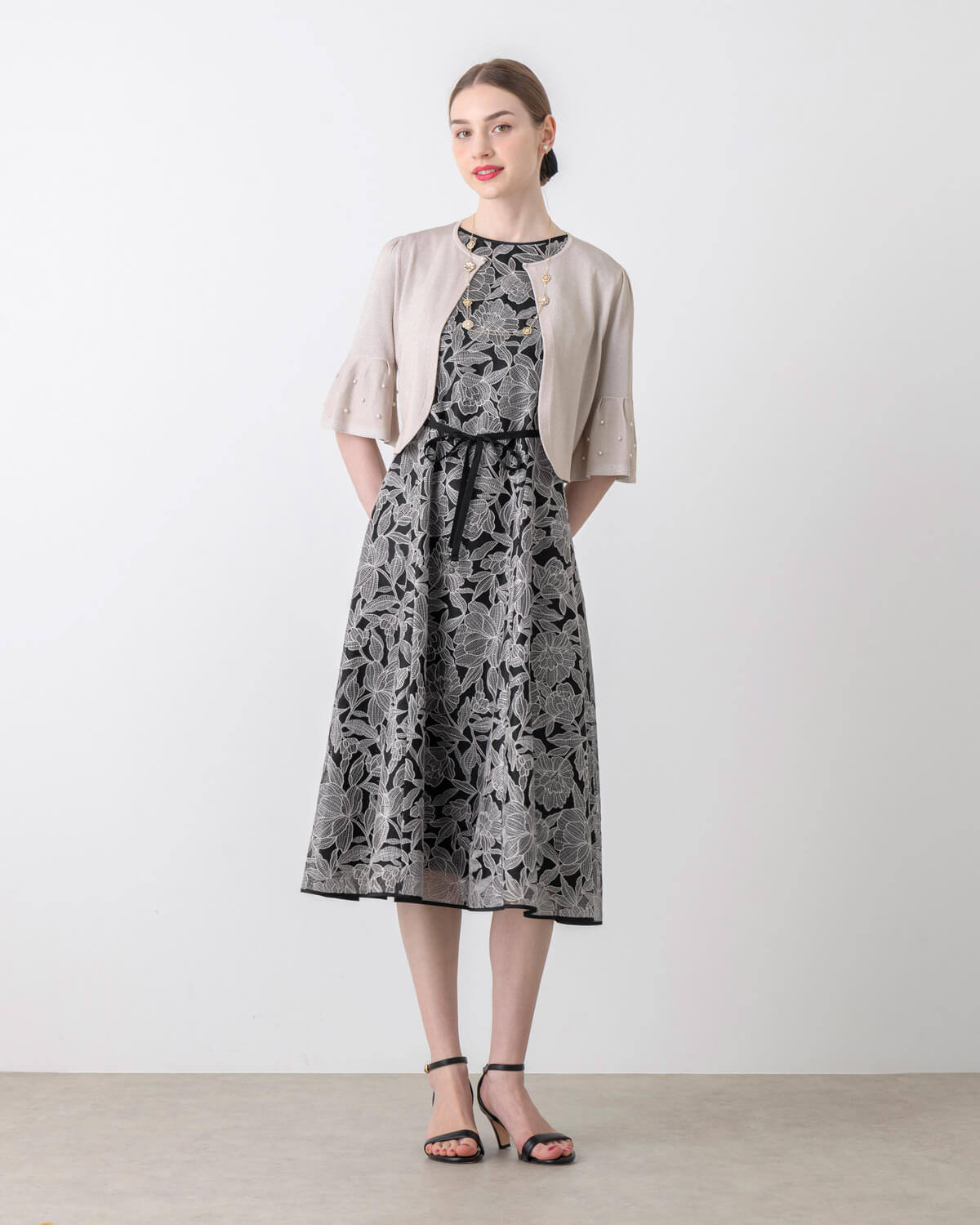 style02